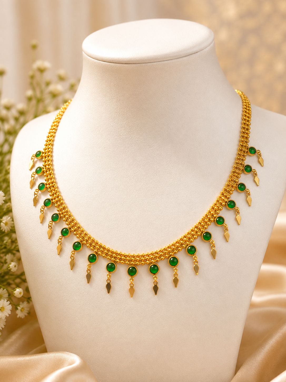 Elakkathali with green stone Necklace